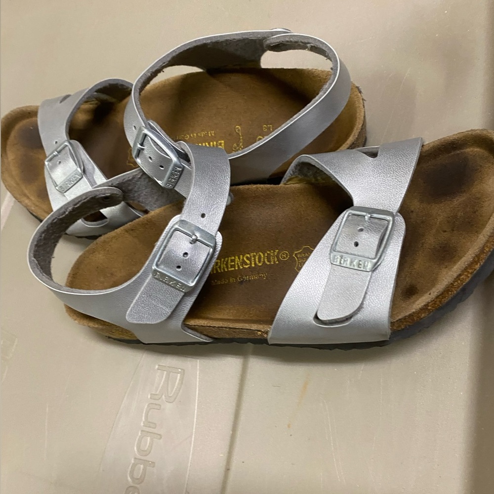 Kids Silver Birkenstocks